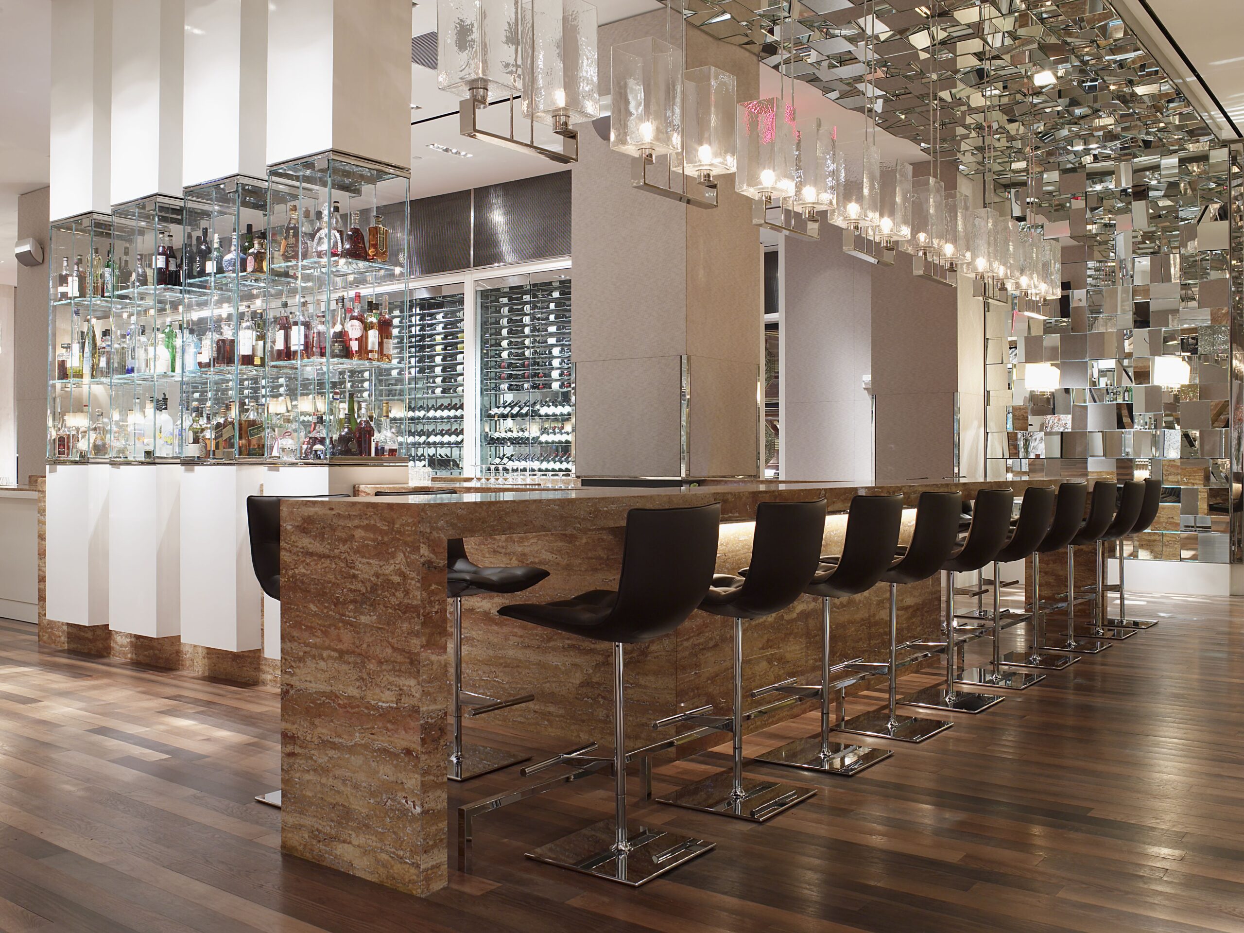 Stonehill Taylor Southgate Bar 01